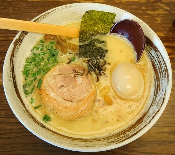 「濃厚鶏そば(太麺)＋煮玉子」@鶏そばや 竜神洞の写真