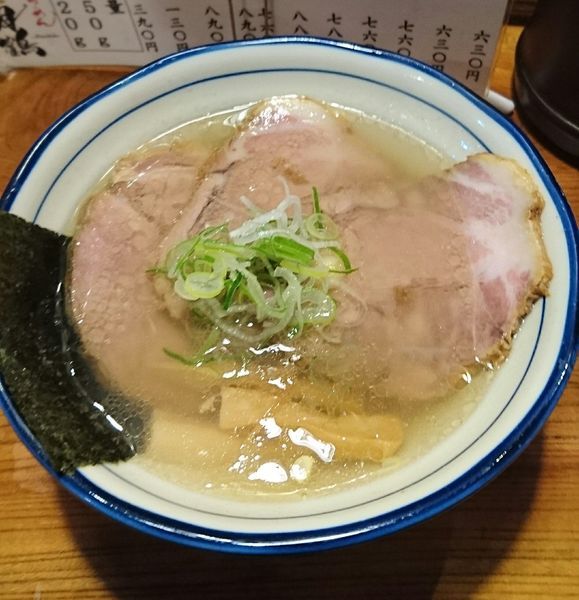 「チャーシュウ塩らあめん」@上州地鶏ラーメン 翔鶴の写真