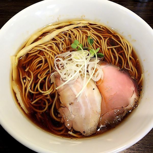 「醤油ラーメン」@かしわぎの写真