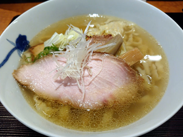 「塩(中太手もみ麺)」@麺 みつヰの写真