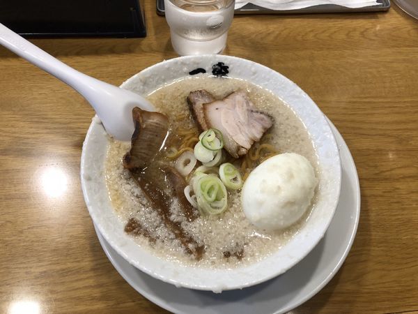 「特製ラーメン」@韃靼ラーメン 一秀の写真