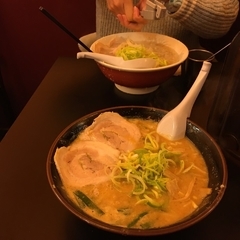 こってりらーめん なりたけ パリ店の画像