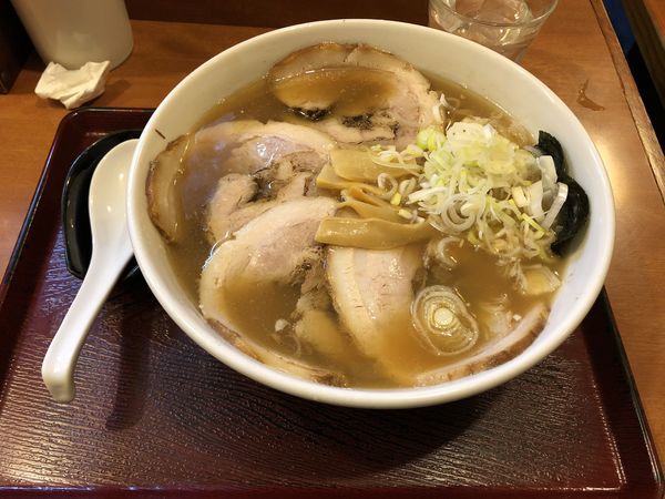 「中華麺 中盛 チャーシュー ネギ増し」@めん 和正の写真