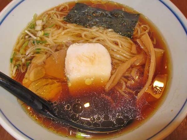 「純鶏らーめん醤油　580円」@麺処直久 新橋店の写真