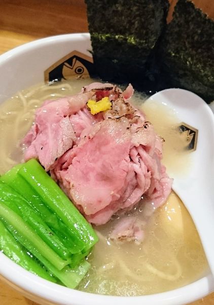 「特製真鯛らーめん」@真鯛らーめん 麺魚の写真