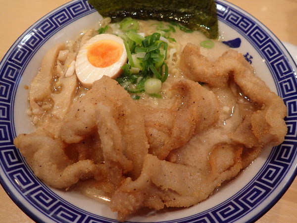 「排骨豚骨醤油麺」@麺家くさび 盛岡南店の写真