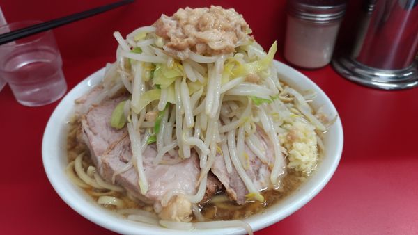 「小豚」@ラーメン二郎 神田神保町店の写真