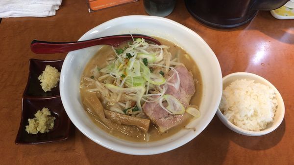 「味噌ラーメン」@萬馬軒 花橙の写真