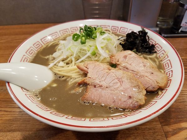 「濃厚煮干そば(790円)」@煮干中華そば専門 煮干丸の写真