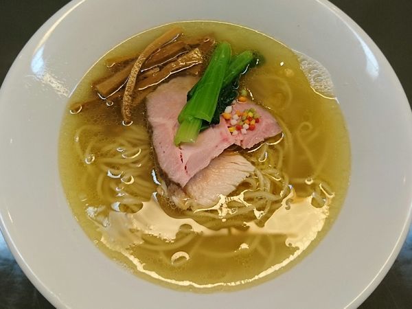 「塩らーめん」@らぁめん登里勝の写真