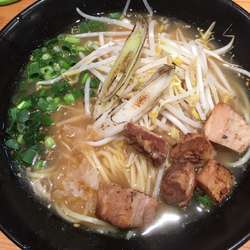 金色山椒ラーメン