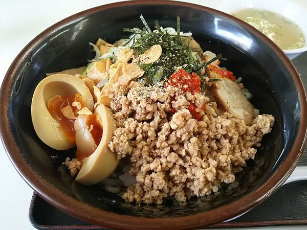 「汁なし担々麺　※スープ付き　（大盛り：サービス券）」@くるまやラーメン 松本渚店の写真