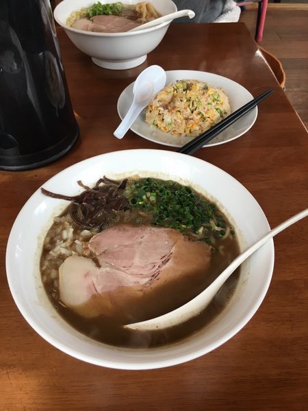 「煮干豚骨ラーメン」@麺屋 菜々兵衛の写真