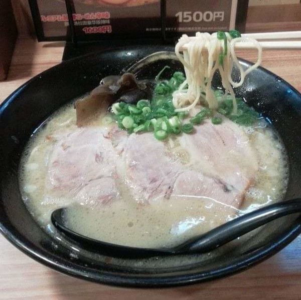 「らーめん」@琉球島豚 麺屋なりよしの写真