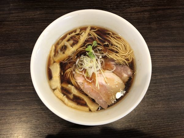 「醤油ラーメン」@かしわぎの写真