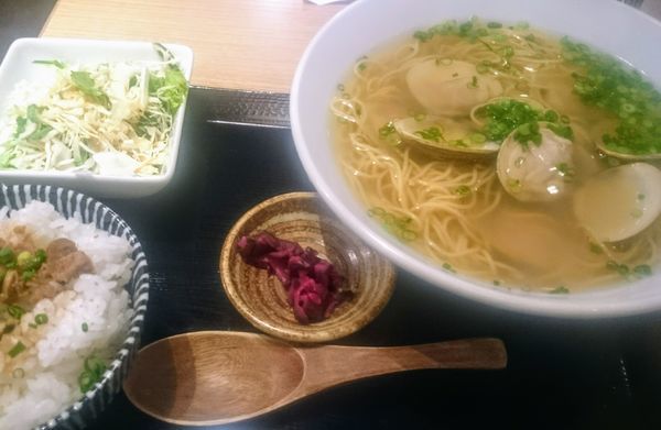 「はまぐりラーメン定食」@伊勢桑名 はまぐり屋 貝縁の写真