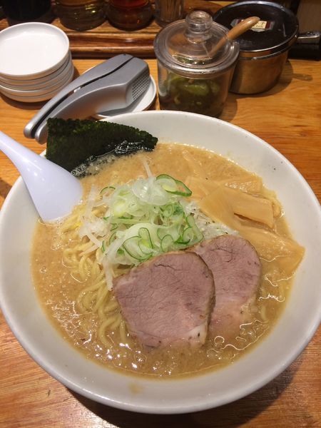 「らーめん」@野方ホープ 高田馬場店の写真