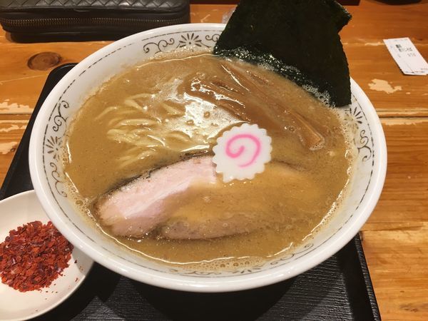 「濃厚煮干しそば」@中華そば 勝本の写真