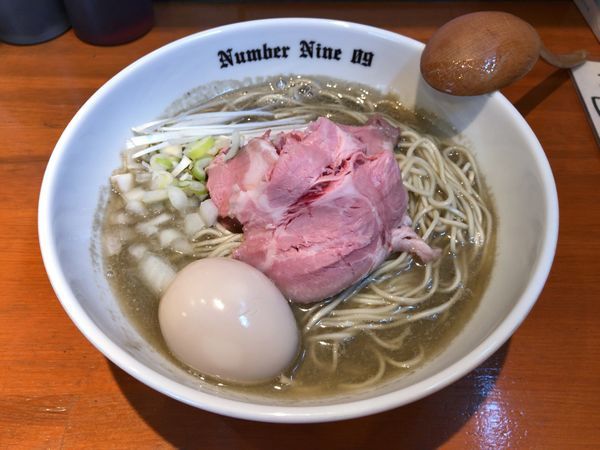 「【限定】濃厚煮干しそば」@麺Dining Number Nine 09の写真