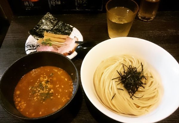 「辛つけ麺(魚介)900円」@麺処 ほん田 nijiの写真