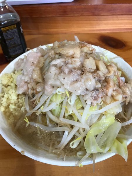 「小ラーメン (アブラ、カラメ、ショウガ)」@ラーメン 滋悟郎の写真