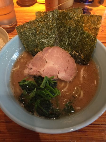 「ラーメン ライス」@横浜ラーメン 武蔵家 大井町店の写真
