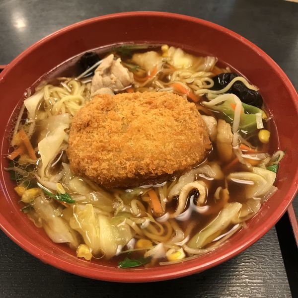 「野菜たっぷり中華そば（￥540）＋コロッケ（クーポン）」@ゆで太郎 東五反田店の写真