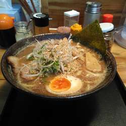 濃厚中華そば　大盛