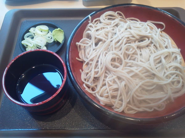 「大もりそば 400円?」@名代 富士そば 新宿店の写真