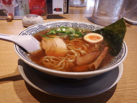「熟成醤油ラーメン」@丸源ラーメン 厚木インター店の写真