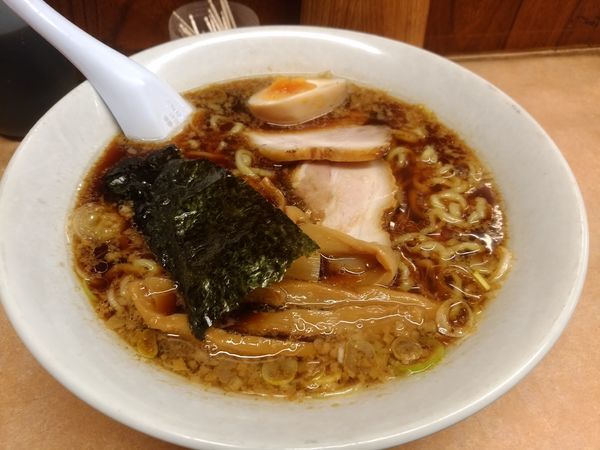 「醤油ラーメン　650円」@雨風本舗の写真