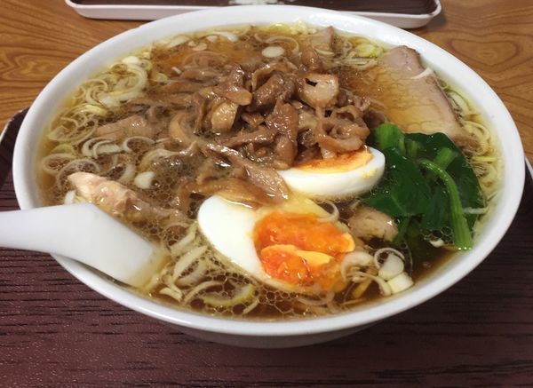 「チャーシューメンのもつトッピング」@さくらい食堂の写真