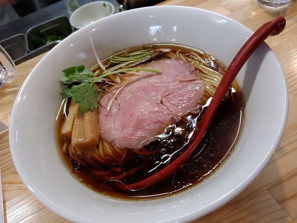 「(竹)醤油中華そば(並盛・140g)750円」@自家製麺 くろ松の写真