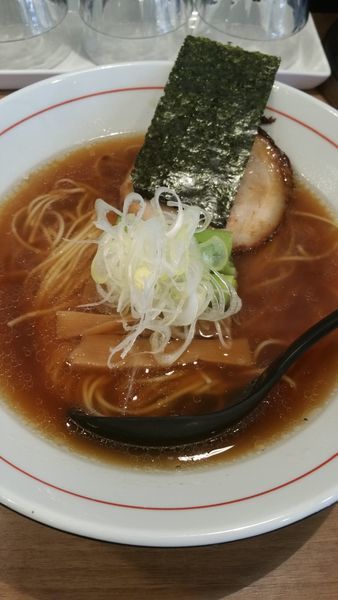 「にぼしラーメン」@麺屋 はちどりの写真