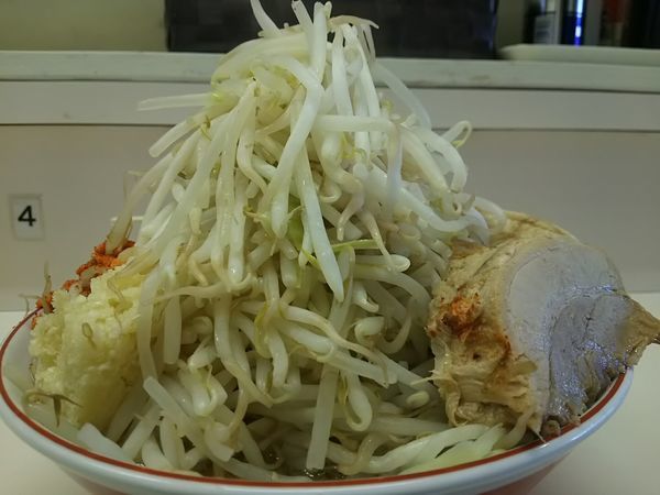 「小ラーメン　※ヤサイ、ニンニク、辛いヤツ」@ラーメン豚五里羅Ⅲ 信州旅情編の写真