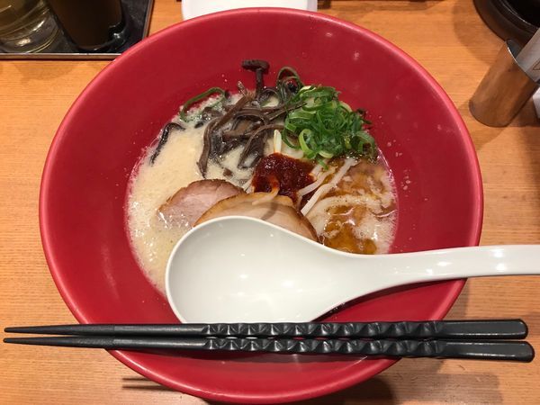 「赤丸新味」@博多一風堂 JR静岡駅店の写真