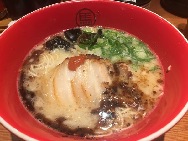 「赤うま肉入り980円」@麺屋台 我馬 紙屋町店の写真