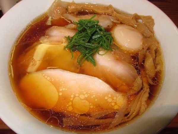 「特製醤油ラーメン　1,050円」@ラーメン屋 トイ・ボックスの写真