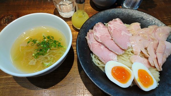 「塩つけ全部のせ1250円」@町田汁場 しおらーめん 進化の写真