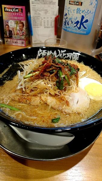 「ゲンコツ醤油ラーメン680円大盛150円シャキネギ無料」@らあめん花月嵐 中延店の写真