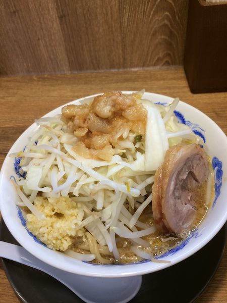 「ラーメン(並)680円」@ジャンクガレッジ しらこばと公園前店の写真