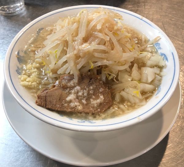 「塩ラーメン＋玉ねぎ（カラメ・アブラ他￥750）」@らーめん大 本郷店の写真