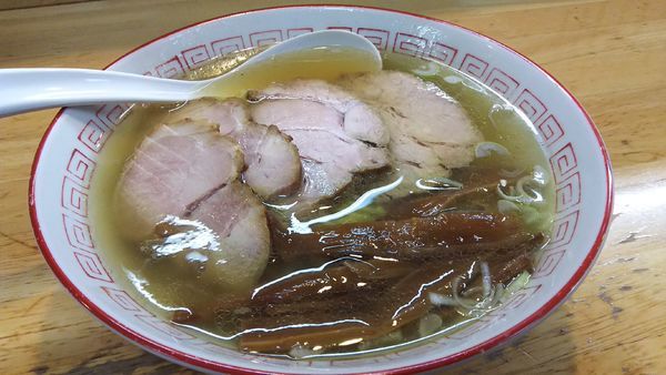 「中華そば(中)￥600+ﾁｬｰｼｭｰ￥200」@中華そば さとうの写真