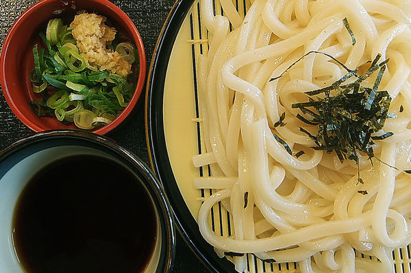 「ざるうどん(大盛)」@なか卯 せんげん台店の写真