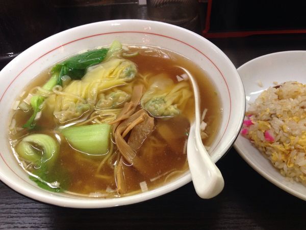 「ワンタン麺」@浜ドラゴンの写真