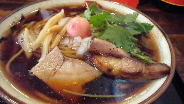 「らーめん500円（１周年記念価格）」@仮麺中(ぬちぐすい)の写真