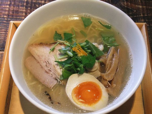 「はまぐり潮らーめん（930円）」@八っすんばの写真