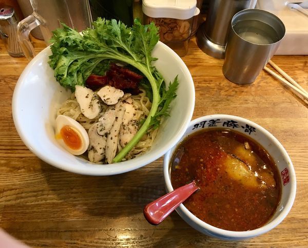 「チリトマぬるつけ麺 中盛Lv.2」@麺屋 庄太 六浦本店の写真