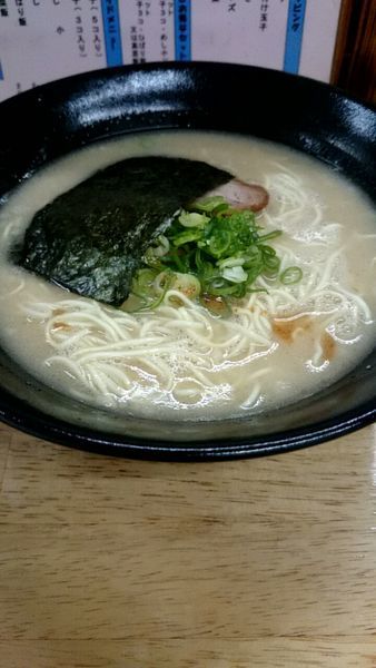 「ラーメン（６５０円）」@麺屋ひばりの写真