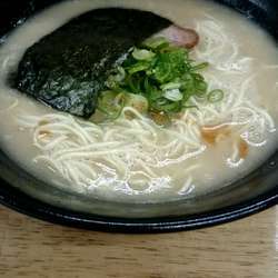 ラーメン（６５０円）